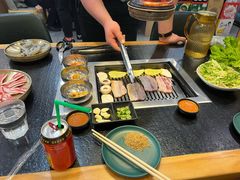 -臻牛烤肉