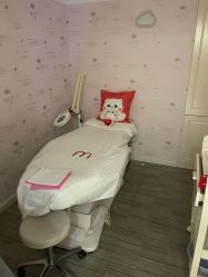-咪咪比基尼脱毛专业店