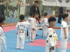 -健成运动中心·体适能跆拳道少儿格斗体考跳绳
