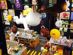 -LINE FRIENDS Garosu-gil Flagship Store