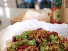 辣爆肥肠面-乐三里屯面馆(阿那亚店)