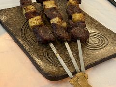 雪花牛肉烤凤梨-龟兹KUCINA·新疆菜(前滩L+PLAZA店)