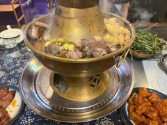 腊味铜锅-岳记兴隆·青城腊排铜火锅(创始店)