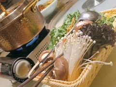 -荷花亭·湖北融合菜(中商广场店)