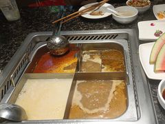 -海底捞火锅(邯郸新世纪中心店)