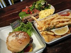 主厨特选美式风味炸鸡翅配薯条-MIKAKU(万达广场上海宝山店)