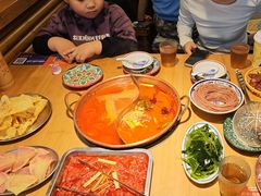 -洱火云南酸菜牛肉火锅(石景山当代商城店)