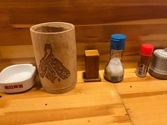 -晶吉·居酒屋·烧鸟·海胆(民主广场店)