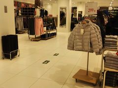-优衣库(苏州天虹CCMall石路店)