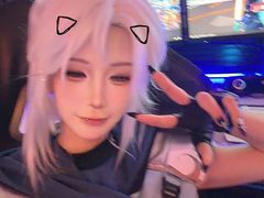 -米游妙妙屋cosplay换装自拍摄影体验馆