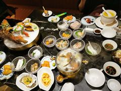 -半岛翡丽海鲜自助餐厅(观风亭店)
