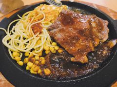 -菲滋意式餐厅(临海银泰店)