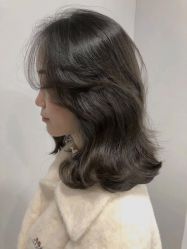 -诗悦发型SALON·圣罗兰店