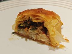 小龙虾烤包子-丝路有约·优雅新疆菜(万宴城店)