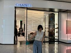 -CHANEL(恒隆广场店)