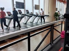 -奇迹健身金茂汇店