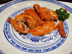 -香港百合居(LCM置汇旭辉广场店)