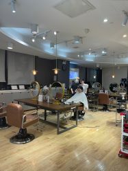 -意廊 Hair Salon