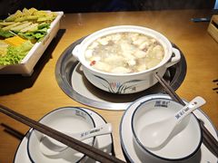 -菌彩云南野生菌火锅(万达广场店)