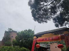 -石峰岩寺