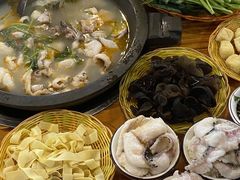 -大鼎石锅鱼(春江里店)