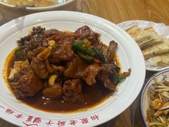 鲁西南炒鸡-鲁西南老厨子·特色鲁菜(经一纬五店)