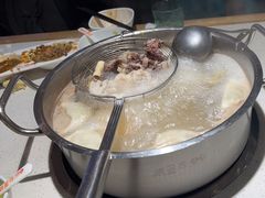 -浪里寻·臻牛养生牛肉火锅(方圆荟店)