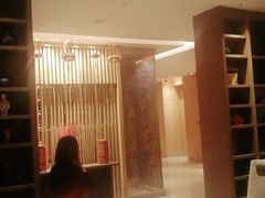 -沁香庭中餐厅·川粤菜(重庆高新假日酒店)