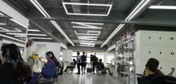 -宫铭烫发染发接发店