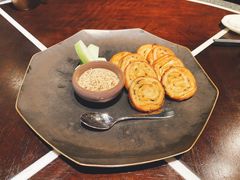 鸭肝酱伴葱油饼-杭州西子湖四季酒店·金沙厅