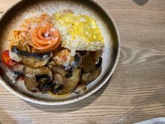 番茄汁西班牙黑椒肠管粉-Maxpoint Kitchen 西餐咖啡(乐峰广场店)