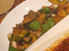 香炒栗子瓜-柴窝堡22号辣子鸡·传承新疆菜