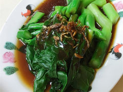 耗油香港芥兰-威南记鸡饭餐室