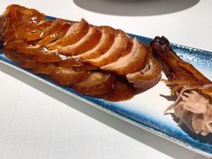 鱼子酱烤鸭-北京厨房(SKP店)
