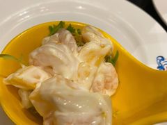 水果沙拉-小天鹅戴斯酒店鲸鲨百汇创作料理