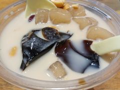 -八婆婆烧仙草(曾厝垵店)