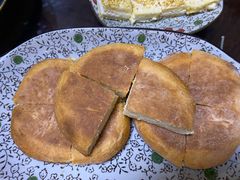 黄油烤酸奶饼-格日勒阿妈蒙古厨房(大召店)