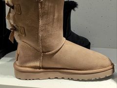 -UGG(燕莎奥特莱斯购物中心店)