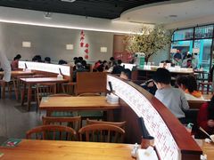 大堂-诚铭记·虾仁汤包·成都小吃(融创店)