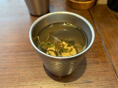 -银米·云南传统过桥米线(双廊黑金冠店)
