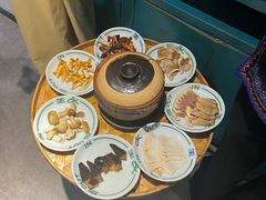 -一坐一忘云南菜(嘉里中心店)