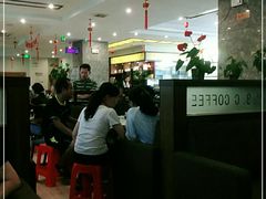 大堂-上岛咖啡(海口红城湖全季酒店店)