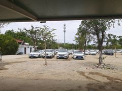 -一嗨租车(凤凰机场店)