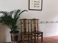 -周老三跷脚牛肉·全牛火锅(非遗传承店)