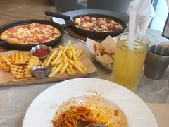 -必胜客(尹山湖歌林公园店)