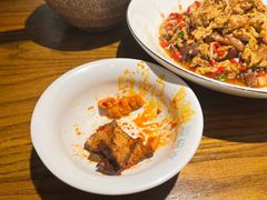 -爱碗亭·鲜炒湖南菜(壹城中心店)