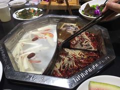 -重庆德庄火锅(体育中心店)