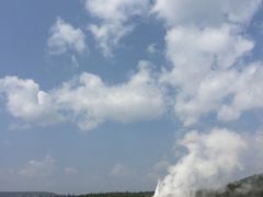 -老忠实间歇泉