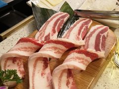 厚切猪五花肉-猫爪爪原切自助烤肉(观音桥阳光世纪店)