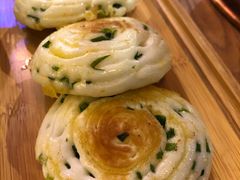 牛油煎葱油饼-十六蒲(桂林路店)